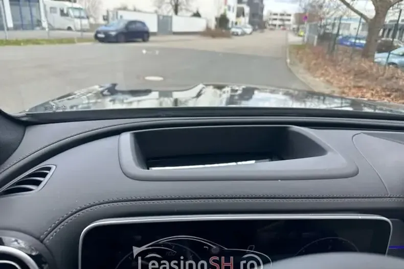 Mercedes-Benz 220 din 2023 cu 31.600 km - oferta MER97321 - foto 3