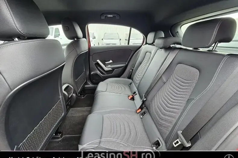 Mercedes-Benz 200 din 2023 cu 2.920 km - oferta MER97687 - foto 5