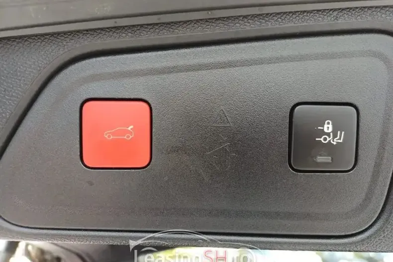 Peugeot 3008 din 2020 cu 44.155 km - oferta PEU102828 - foto 17