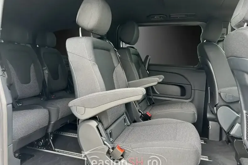 Mercedes-Benz 300 din 2024 cu 8.600 km - oferta MER98272 - foto 2