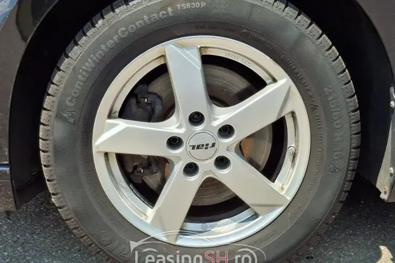 Volkswagen Passat din 2022 cu 157.304 km - oferta VOL100733 - foto 25