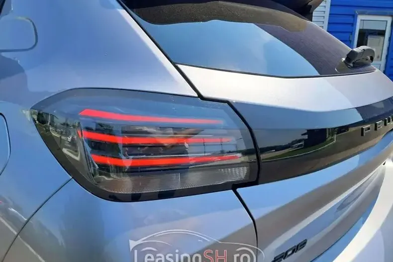 Peugeot 208 din 2024 cu 9.700 km - oferta PEU101217 - foto 14