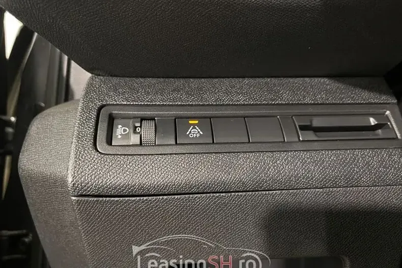 Peugeot 5008 din 2021 cu 136.162 km - oferta PEU101927 - foto 27