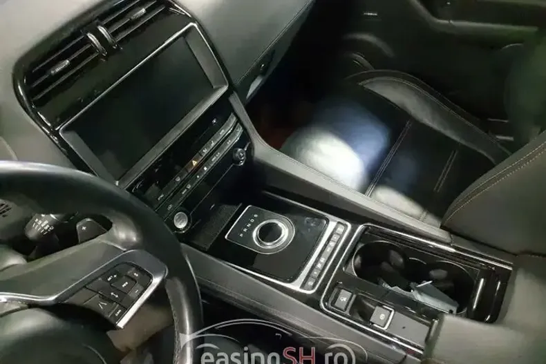 Jaguar F-Pace din 2020 cu 177.062 km - oferta JAG102472 - foto 6