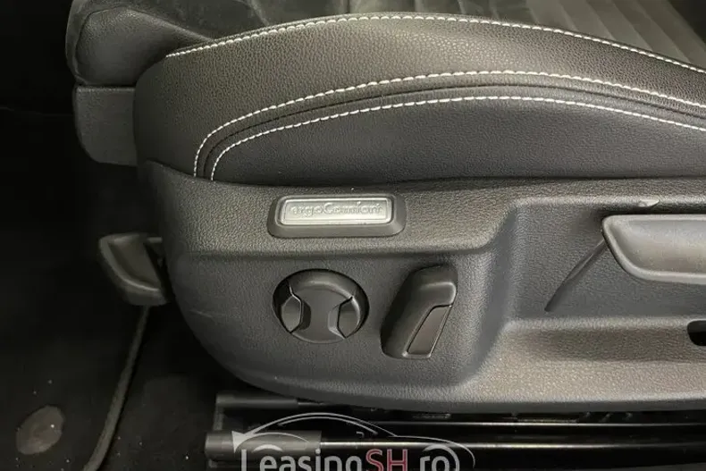 Volkswagen Passat din 2020 cu 90.178 km - oferta VOL103154 - foto 9