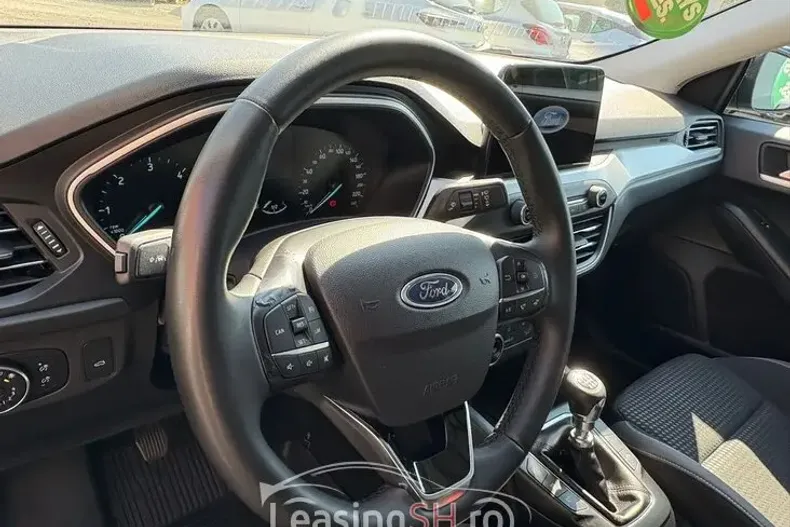 Ford Focus din 2021 cu 45.108 km - oferta FOR101834 - foto 6