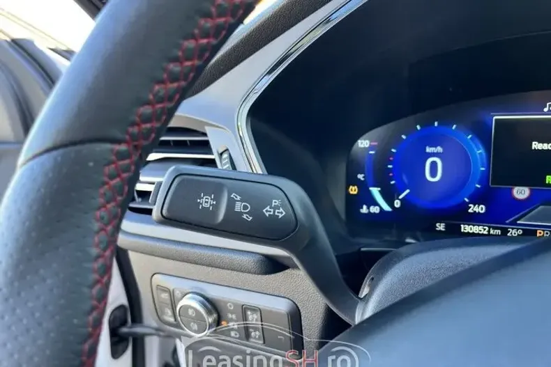 Ford Kuga din 2020 cu 130.851 km - oferta FOR102859 - foto 9