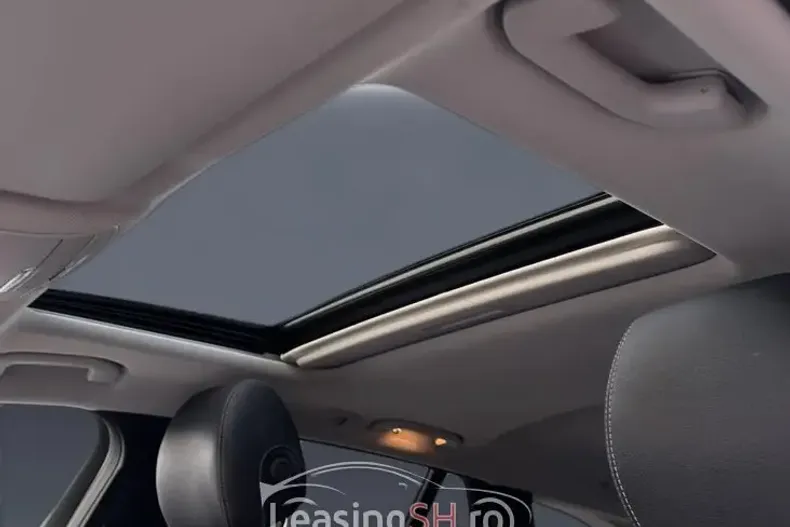 Mercedes-Benz 300e din 2021 cu 63.753 km - oferta MER99965 - foto 3