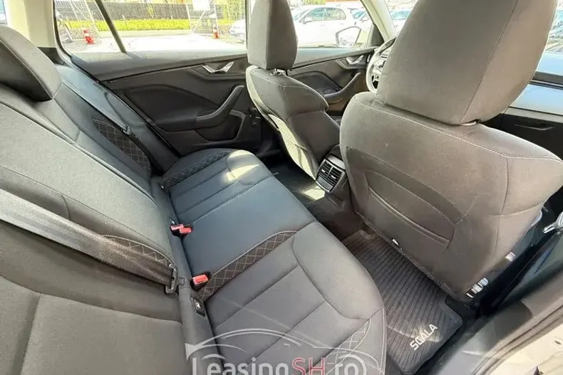 Skoda Scala din 2020 cu 177.000 km - oferta SKO103107 - foto 4