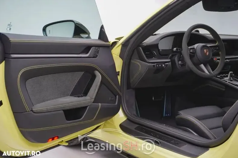 Porsche 911 din 2025 cu 943 km - oferta POR102797 - foto 9