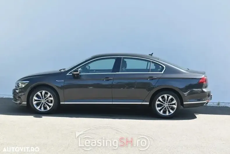 Volkswagen Passat din 2020 cu 88.437 km - oferta VOL95867 - foto 7