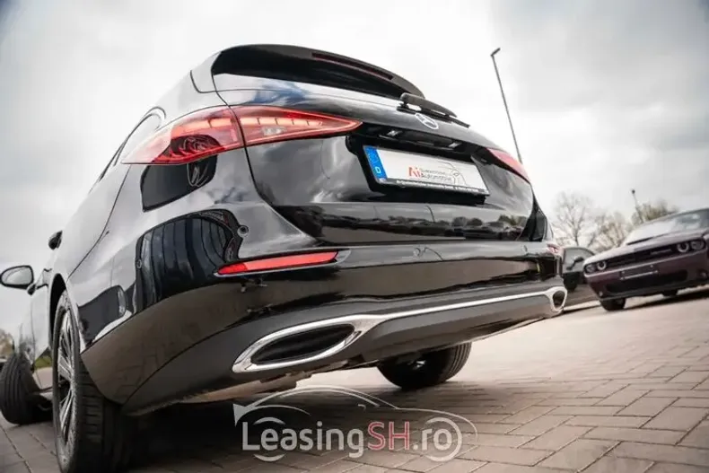 Mercedes-Benz 220 din 2023 cu 38.527 km - oferta MER98031 - foto 4