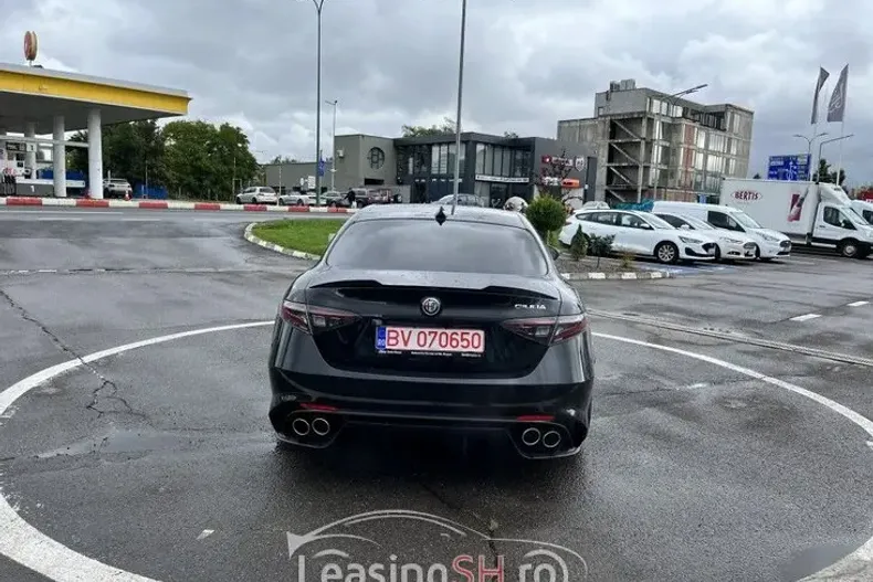 Alfa Romeo Giulia din 2024 cu 50 km - oferta ALF102860 - foto 13