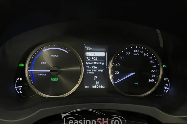 Lexus Seria IS din 2019 cu 168.046 km - oferta LEX103169 - foto 24