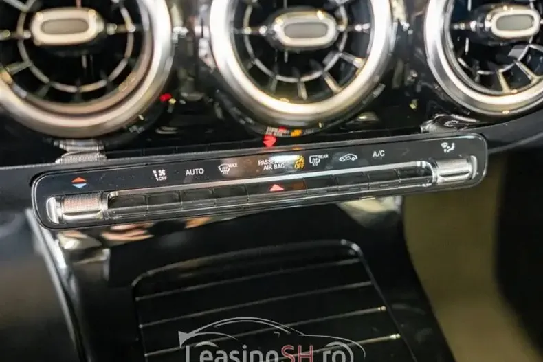 Mercedes-Benz 200 din 2023 cu 9.025 km - oferta MER97685 - foto 3