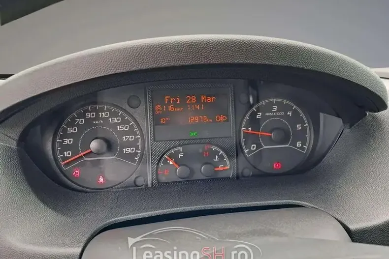 Opel Movano din 2023 cu 12.973 km - oferta OPE100553 - foto 2