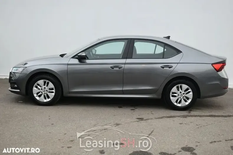 Skoda Octavia din 2023 cu 32.350 km - oferta SKO94633 - foto 9