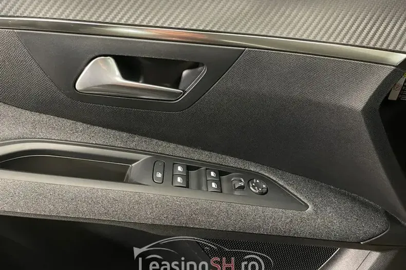 Peugeot 5008 din 2021 cu 136.162 km - oferta PEU101927 - foto 28