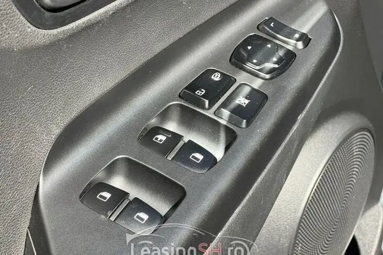 Hyundai KONA din 2019 cu 67.000 km - oferta HYU103003 - foto 20