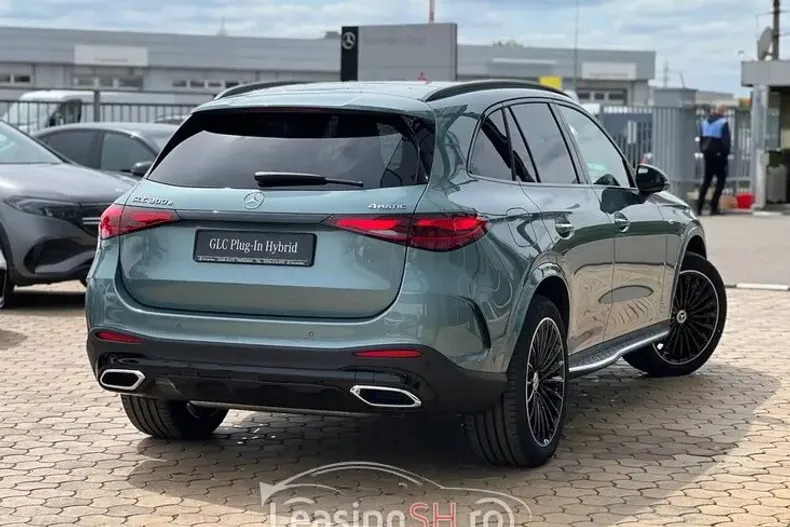 Mercedes-Benz GLC 300 din 2025 cu 4 km - oferta MER94303 - foto 4