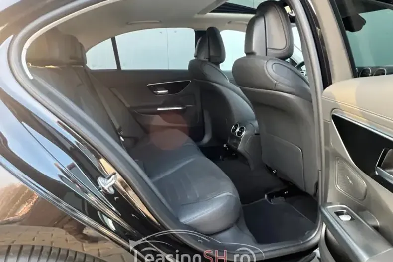 Mercedes-Benz 200 din 2023 cu 16.465 km - oferta MER99476 - foto 6