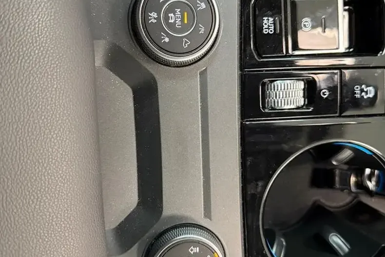 Volkswagen Touareg din 2024 cu 54.000 km - oferta VOL93771 - foto 22