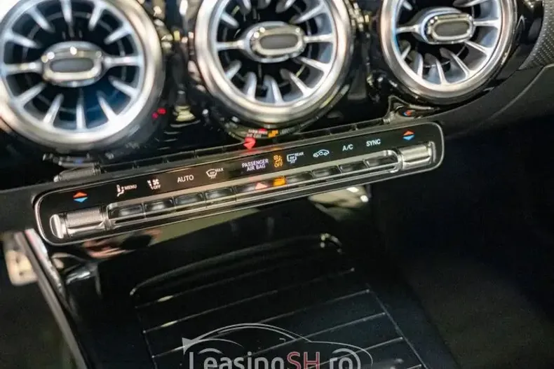 Mercedes-Benz 200 din 2023 cu 6.500 km - oferta MER99041 - foto 7