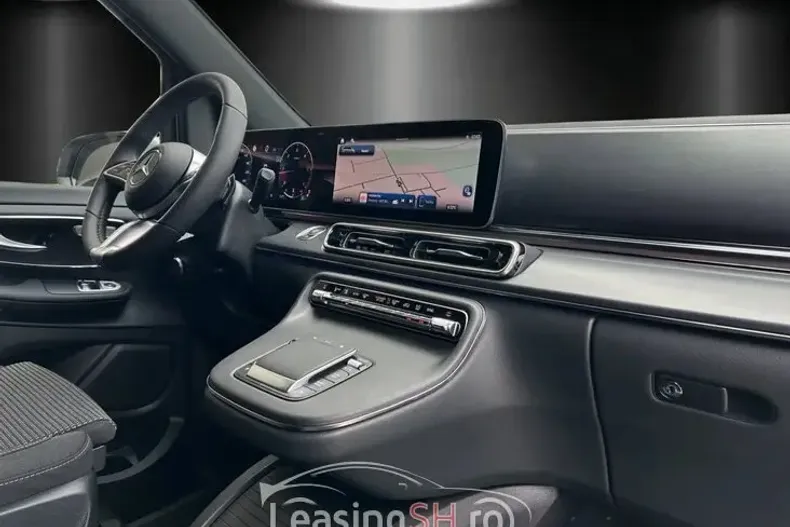 Mercedes-Benz 300 din 2024 cu 8.600 km - oferta MER98272 - foto 8