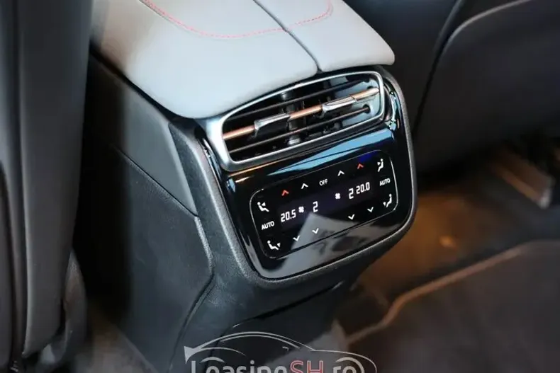 Mercedes-Benz EQS SUV din 2023 cu 27.850 km - oferta MER96829 - foto 5