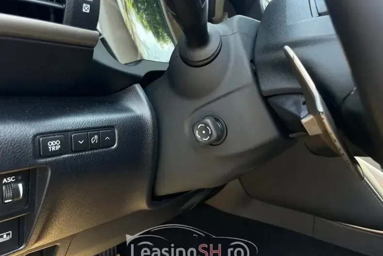 Lexus Seria IS din 2019 cu 168.046 km - oferta LEX103169 - foto 11