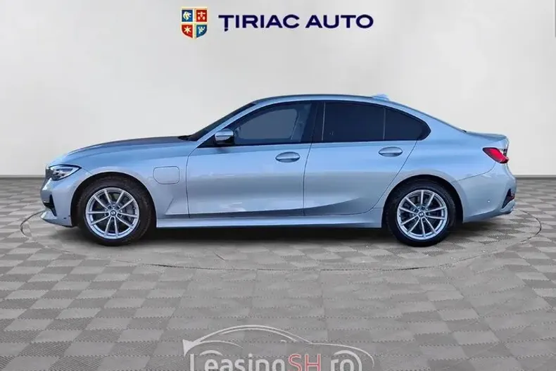 BMW 330e din 2021 cu 113.832 km - oferta BMW103070 - foto 2