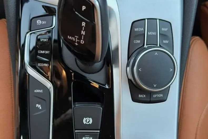 BMW 530e din 2019 cu 95.000 km - oferta BMW102968 - foto 35