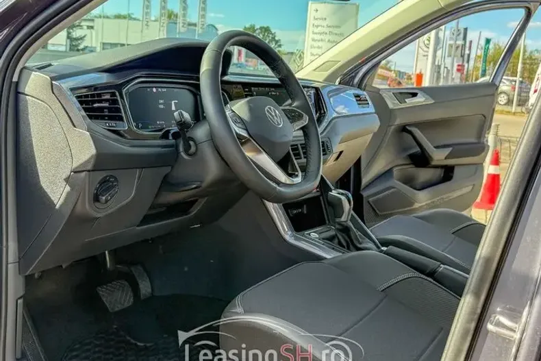 Volkswagen Taigo din 2025 cu 1.860 km - oferta VOL102884 - foto 6