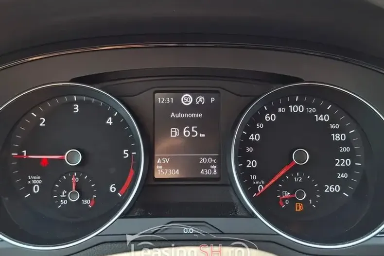 Volkswagen Passat din 2022 cu 157.304 km - oferta VOL100733 - foto 12