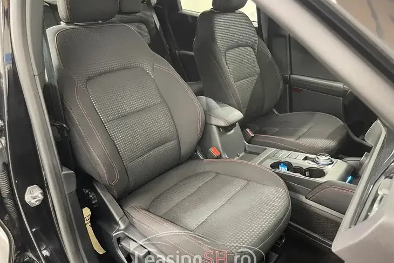 Ford Kuga din 2021 cu 139.686 km - oferta FOR102206 - foto 29