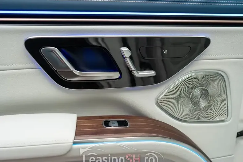 Mercedes-Benz EQS SUV din 2023 cu 9.000 km - oferta MER96363 - foto 13