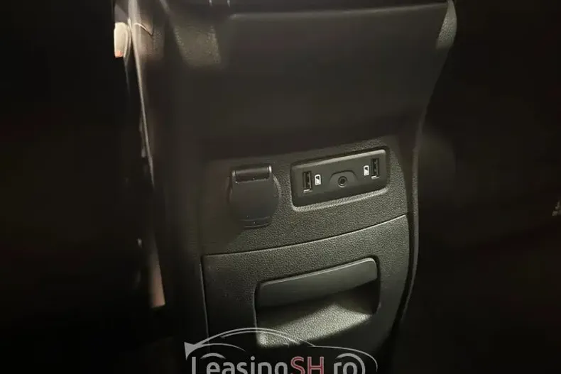 Renault Scenic din 2020 cu 135.154 km - oferta REN100166 - foto 3