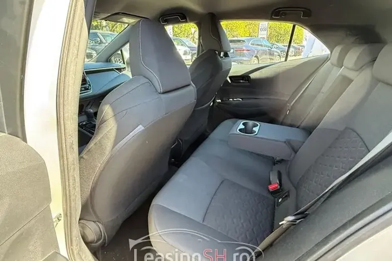 Toyota Corolla din 2020 cu 77.000 km - oferta TOY102997 - foto 2