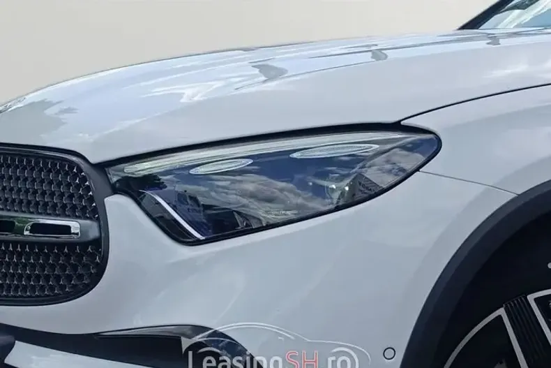 Mercedes-Benz 300 din 2024 cu 9.950 km - oferta MER96310 - foto 11