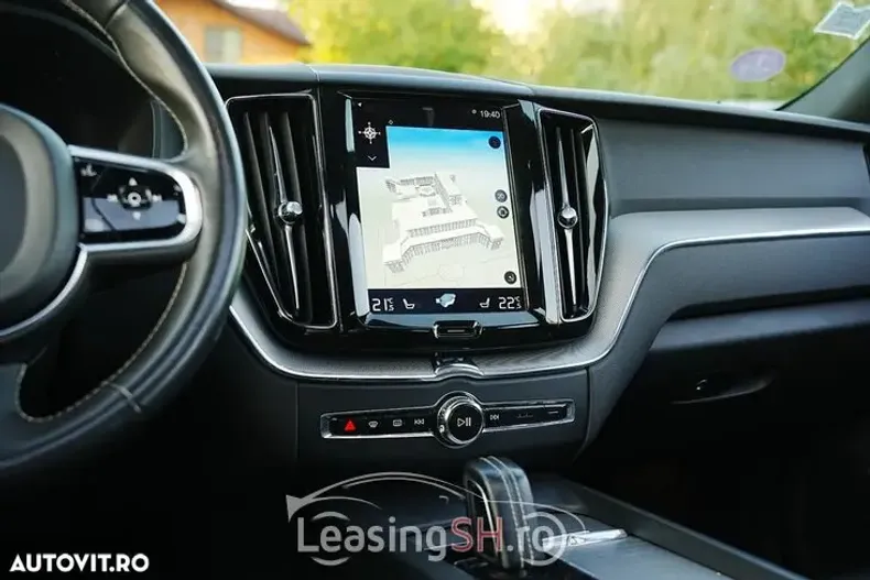 Volvo XC60 din 2020 cu 156.145 km - oferta VOL101794 - foto 17
