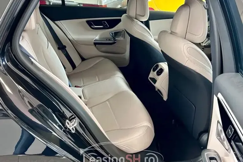 Mercedes-Benz 300 din 2023 cu 34.704 km - oferta MER99031 - foto 11