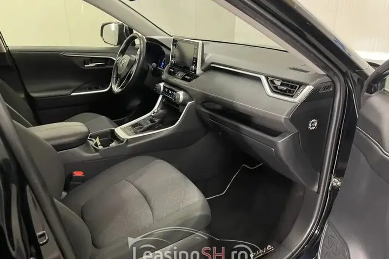 Toyota RAV4 din 2021 cu 97.886 km - oferta TOY102205 - foto 17