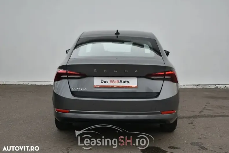 Skoda Octavia din 2023 cu 32.350 km - oferta SKO94633 - foto 3