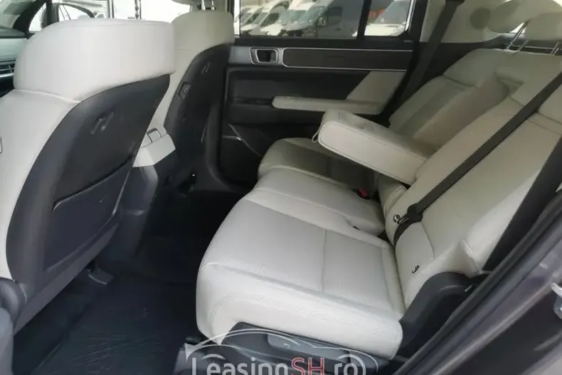 Hyundai SANTA FE din 2024 cu 22.908 km - oferta HYU102345 - foto 14