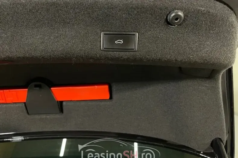 Volkswagen Passat din 2021 cu 71.438 km - oferta VOL102624 - foto 32