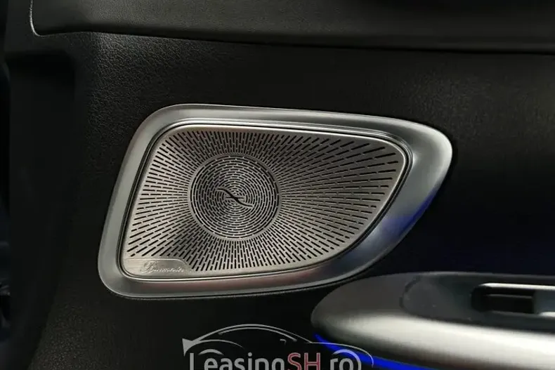 Mercedes-Benz 300 din 2023 cu 6.328 km - oferta MER99715 - foto 4