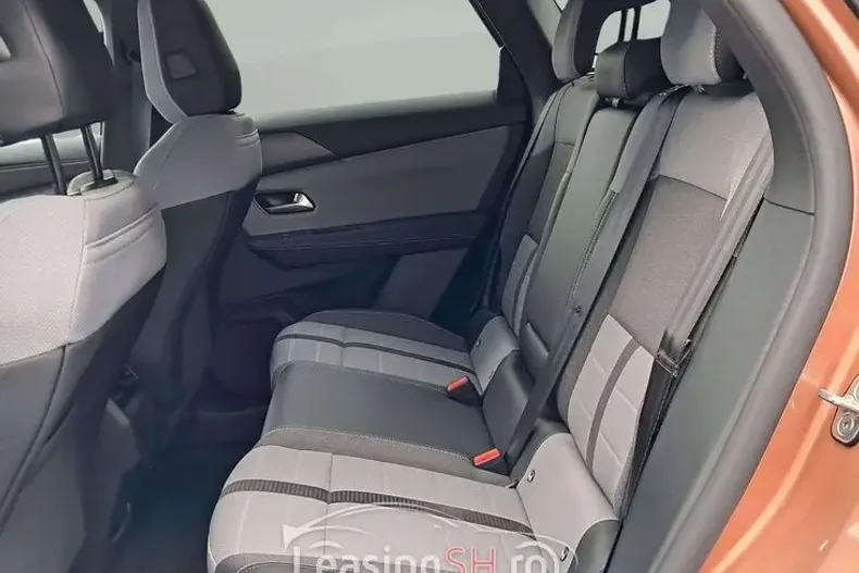 Opel Grandland din 2025 cu 3.092 km - oferta OPE95602 - foto 15