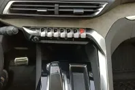 Peugeot 3008 din 2020 cu 44.155 km - oferta PEU102828 - foto 31