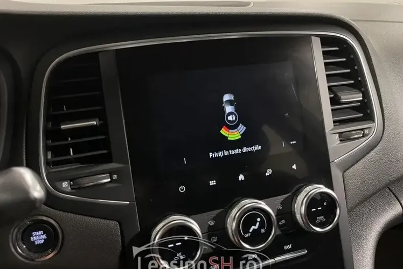 Renault Megane din 2023 cu 58.373 km - oferta REN102975 - foto 20