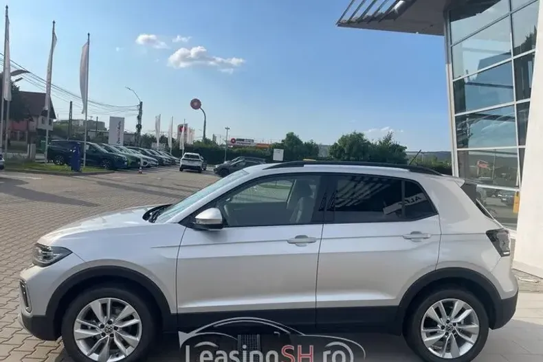 Volkswagen T-Cross din 2025 cu 1 km - oferta VOL101327 - foto 16
